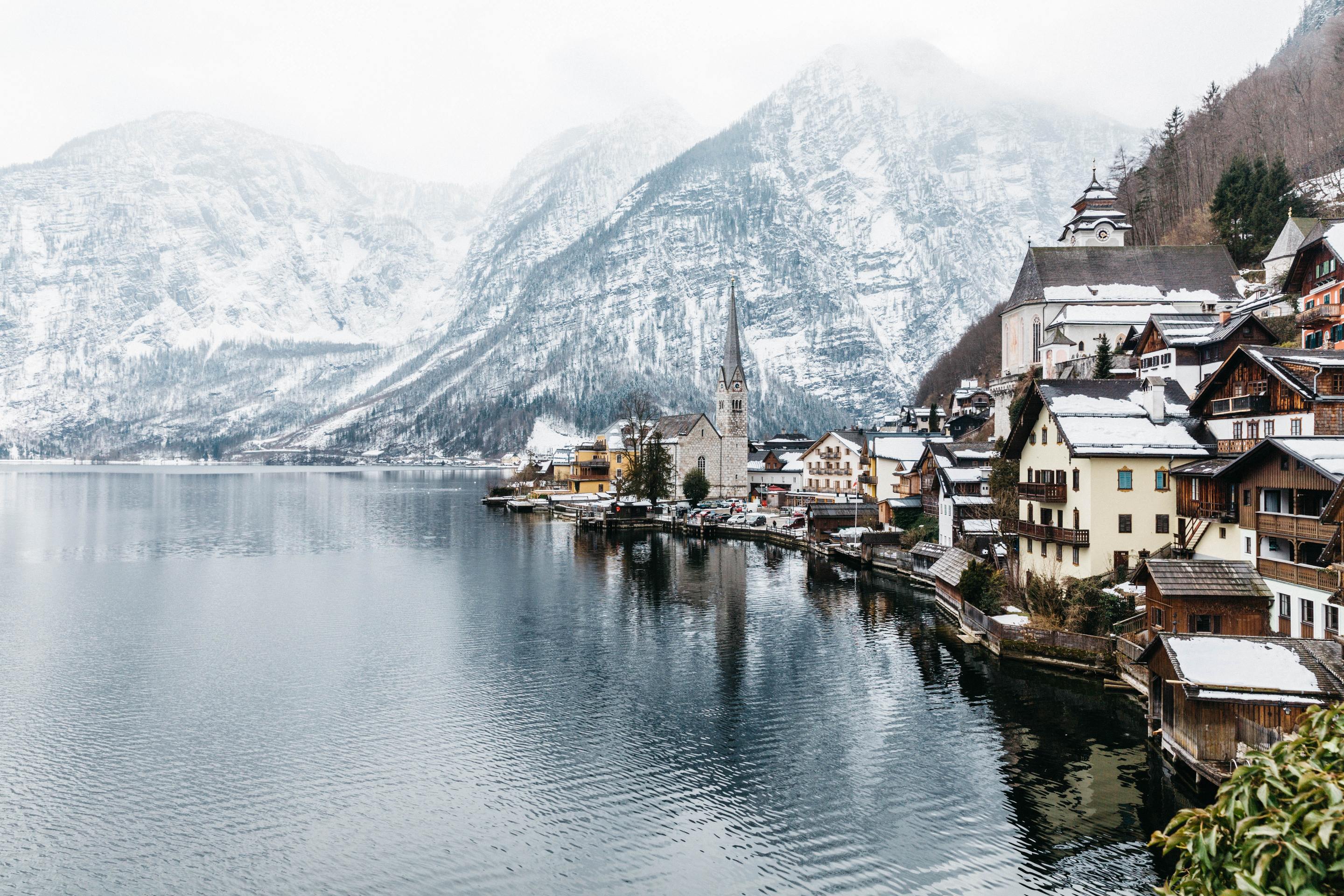 Austria : Lakes and Mountains