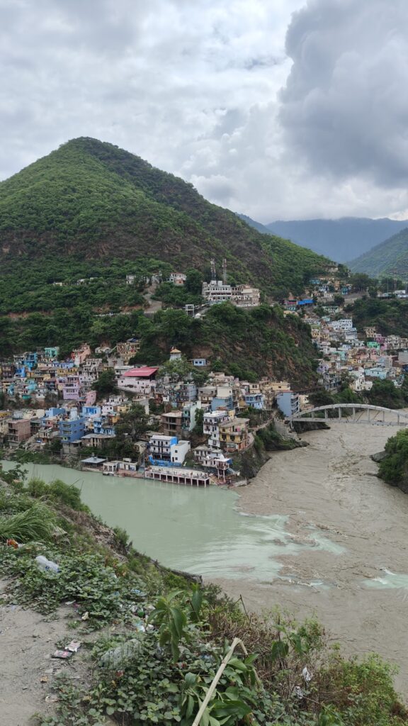 View of Devprayag Sangam where Alaknanda and Bhagirathi meet