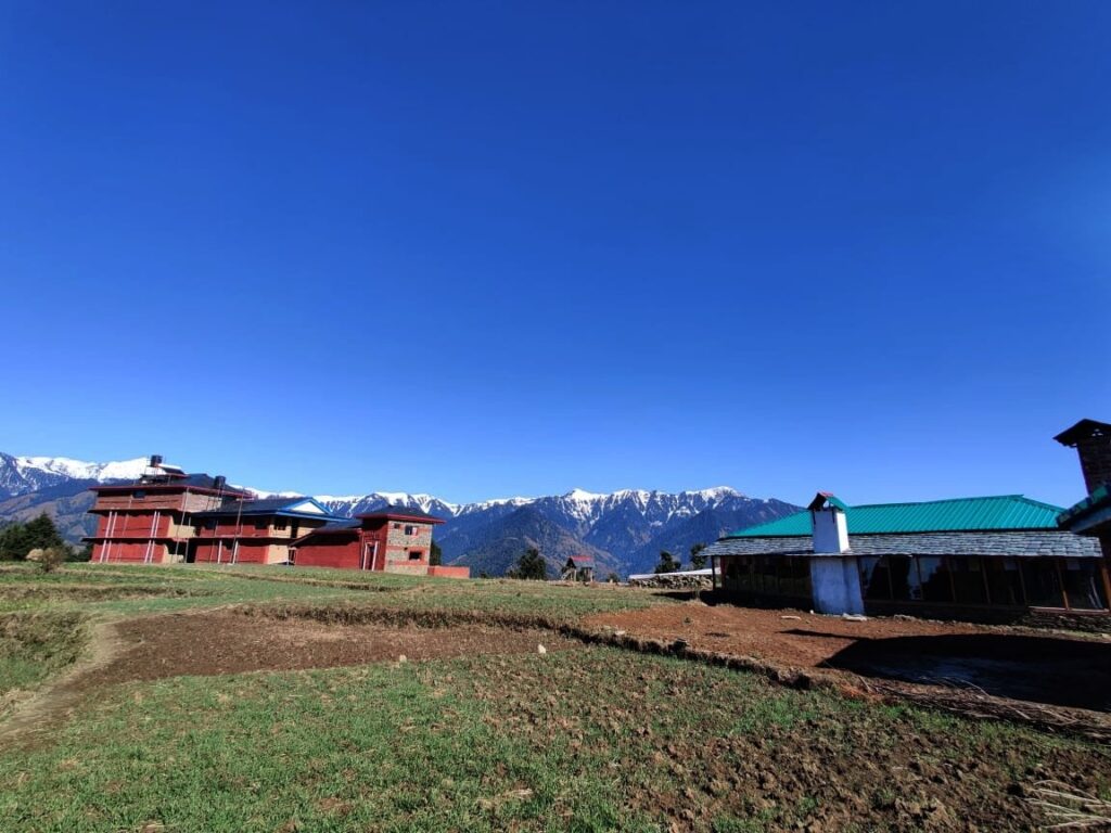 Option 5 : Your home with view of Snow-capped Peaks - Near Joginder Nagar / Bir-Billing (Himachal Pradesh)