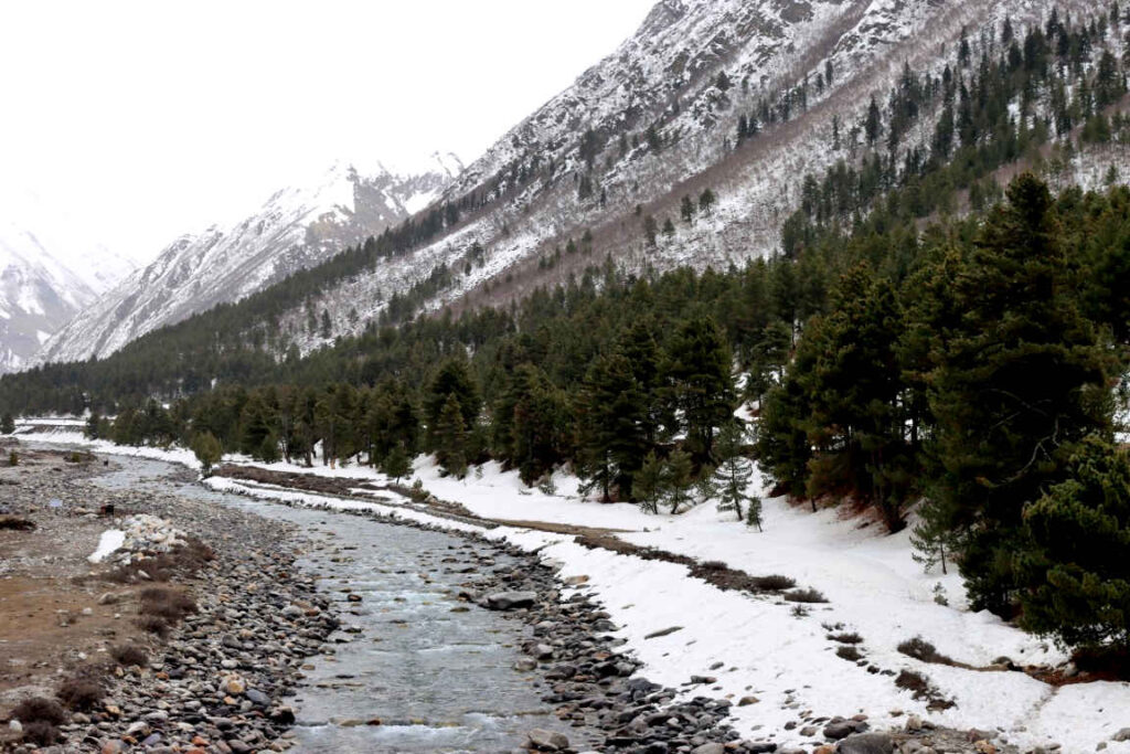 Chitkul, the last Village on Indian border. Image taken in March. Image : Rahul Bhusari