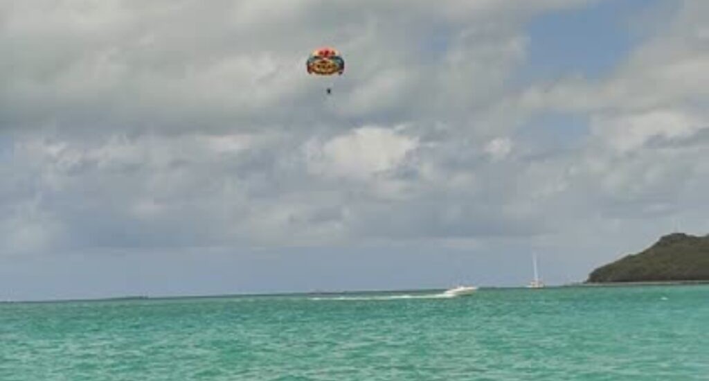 Experience the thrill of parasailing at Île aux Cerfs Island – one of Mauritius’ most popular water sports destinations, offering breathtaking views of the turquoise lagoon and lush coastline.