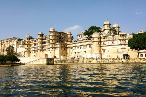 Lakes to Legends: Udaipur, Kumbhalgarh & Jodhpur Journey