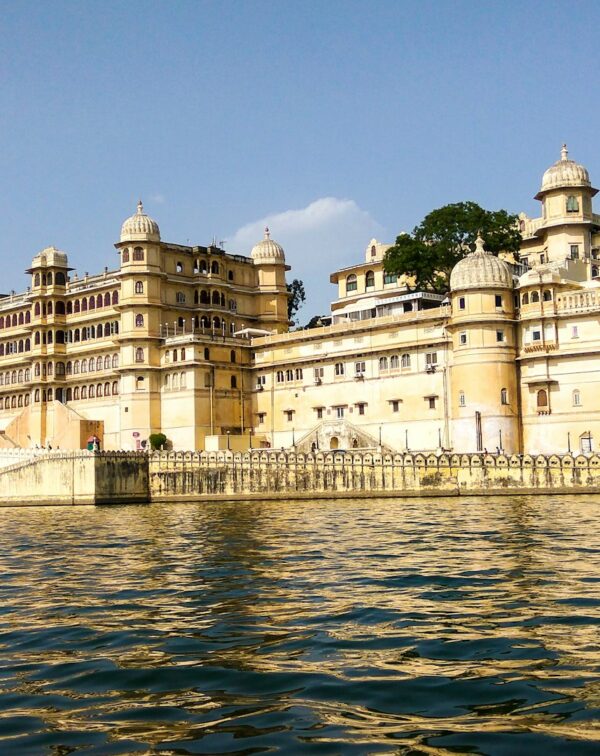 Lakes to Legends: Udaipur, Kumbhalgarh & Jodhpur Journey