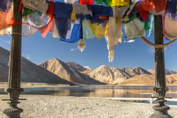 Discover Ladakh – A Journey Through High Passes and Prayer Flags